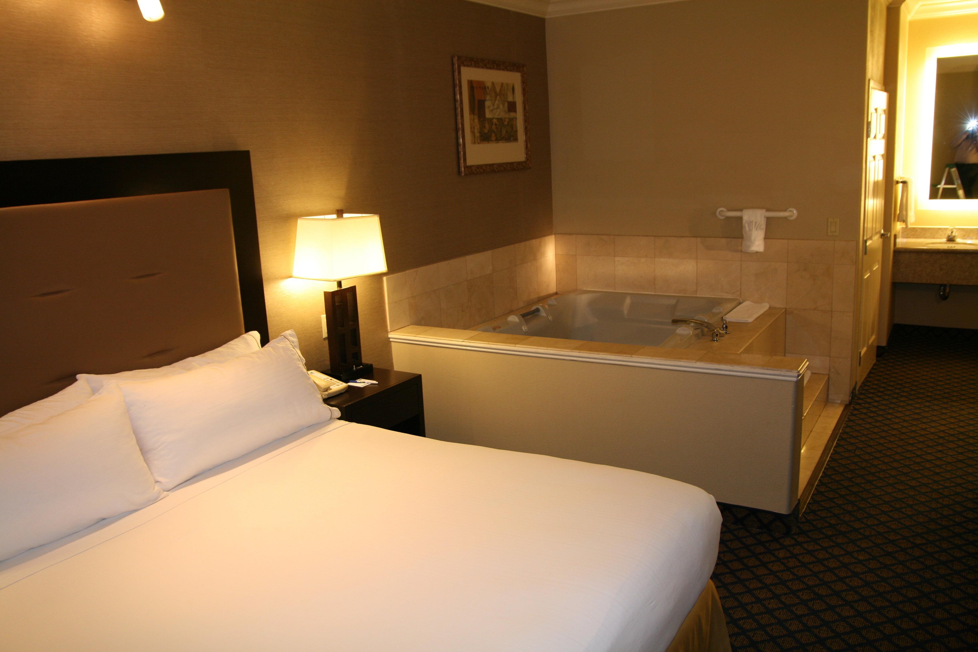 Holiday Inn Express San Pablo - Richmond Area By Ihg Exterior foto